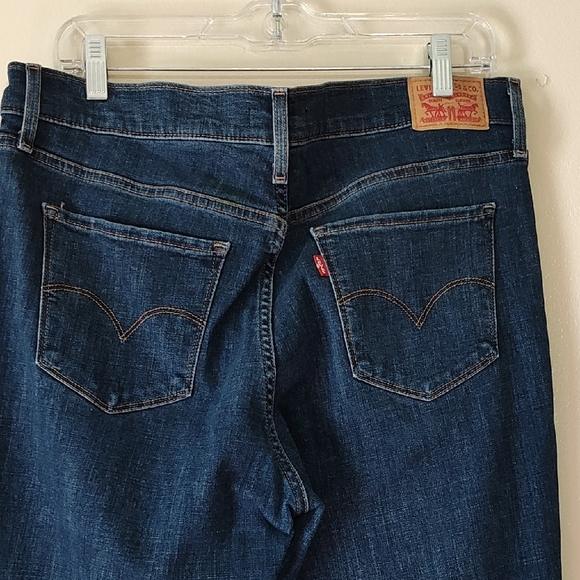 Levi's Dark Wash Women's Jeans Size 32 - Picture 4 of 6